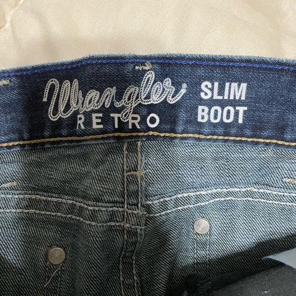 Men’s wrangler retro slim bootcut jeans - Picture 3 of 5